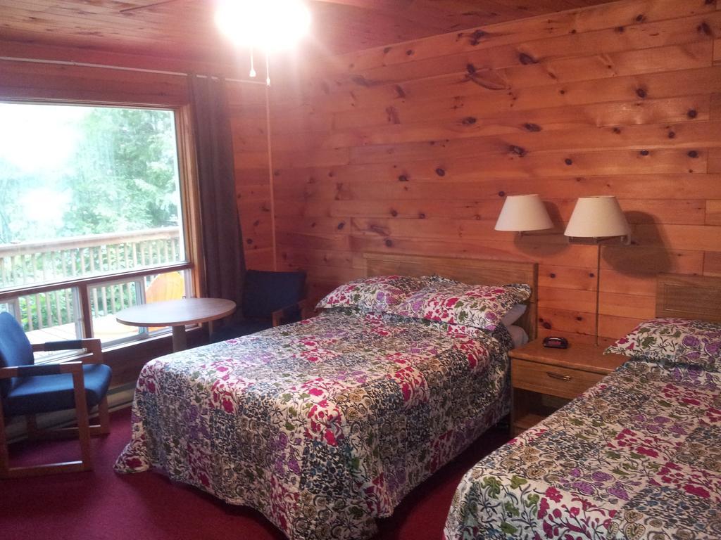 Red Lodge Resort Little Current Zimmer foto