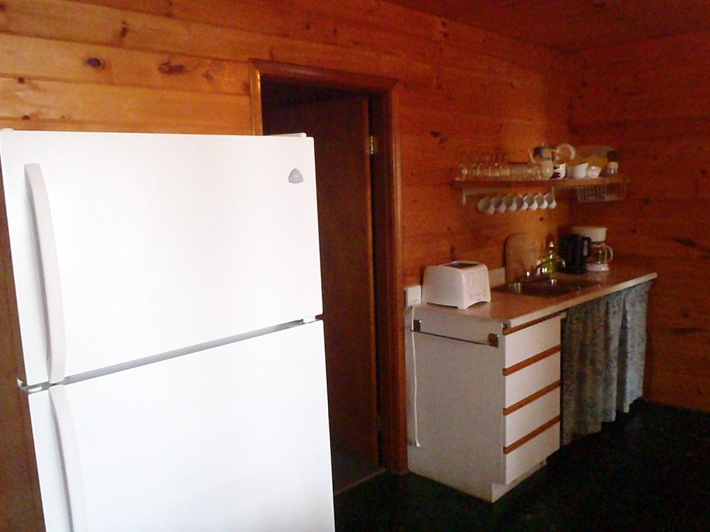 Red Lodge Resort Little Current Zimmer foto