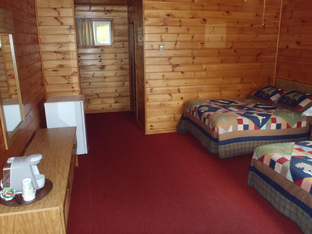 Red Lodge Resort Little Current Zimmer foto