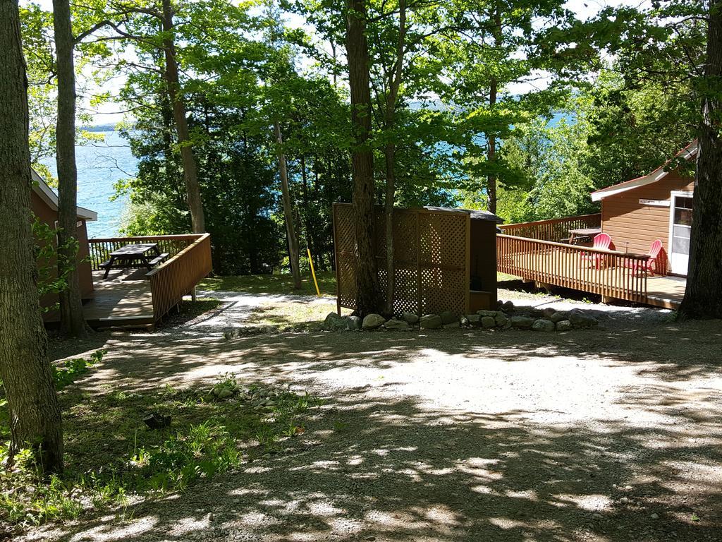 Red Lodge Resort Little Current Exterior foto