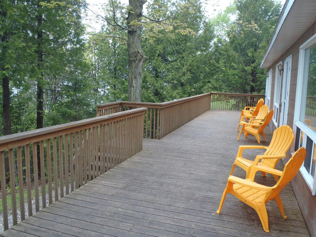 Red Lodge Resort Little Current Zimmer foto